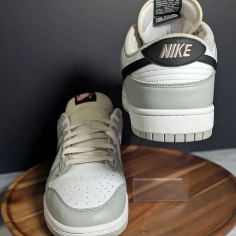 Unscratched Nike Dunk Low SE Lottery Pack Grey Fog DR9654 001 Mens Size 12 Shoes